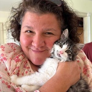 Meet your Posher, Regina